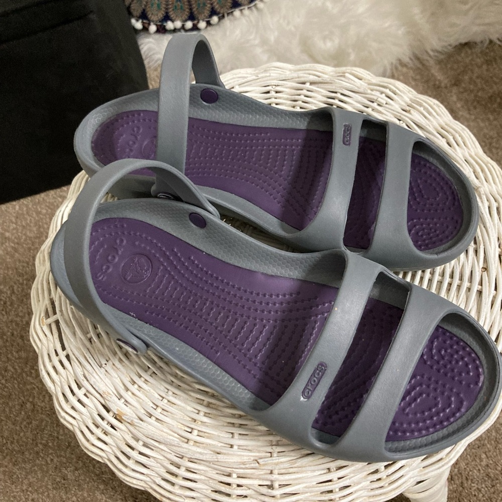 Crocs